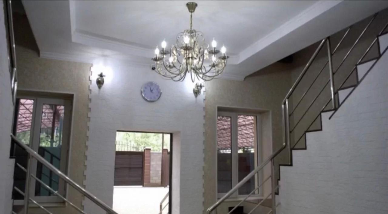 Роща 7 Hotel Бишкек Екстериор снимка