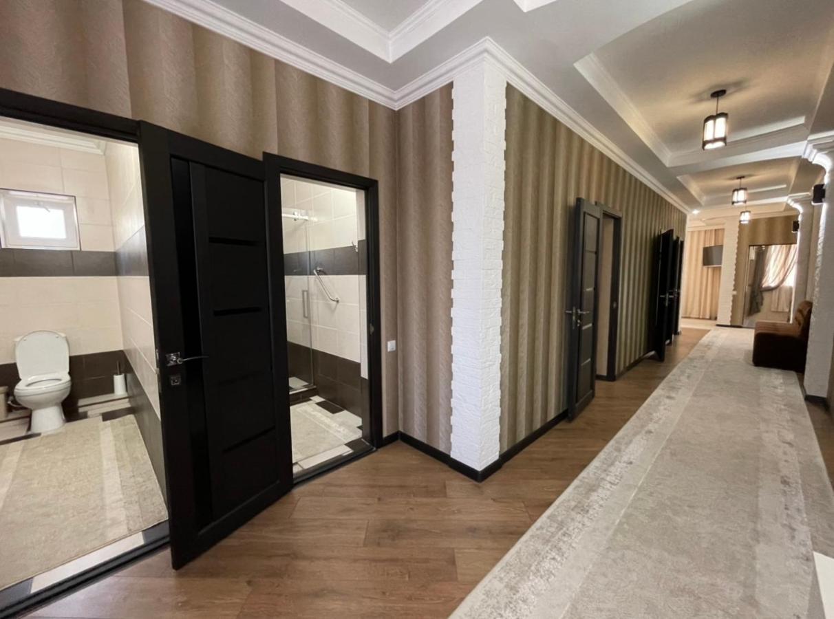 Роща 7 Hotel Бишкек Екстериор снимка