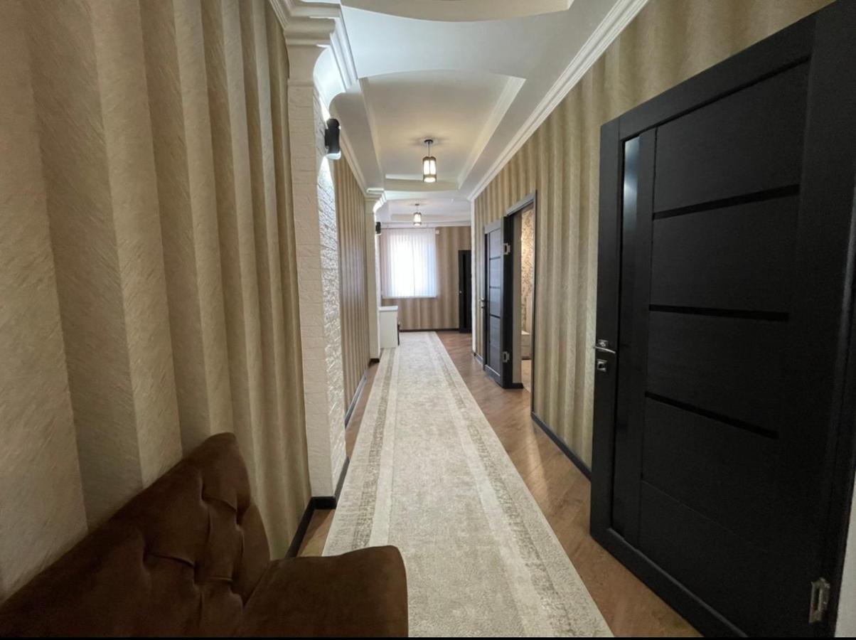 Роща 7 Hotel Бишкек Екстериор снимка