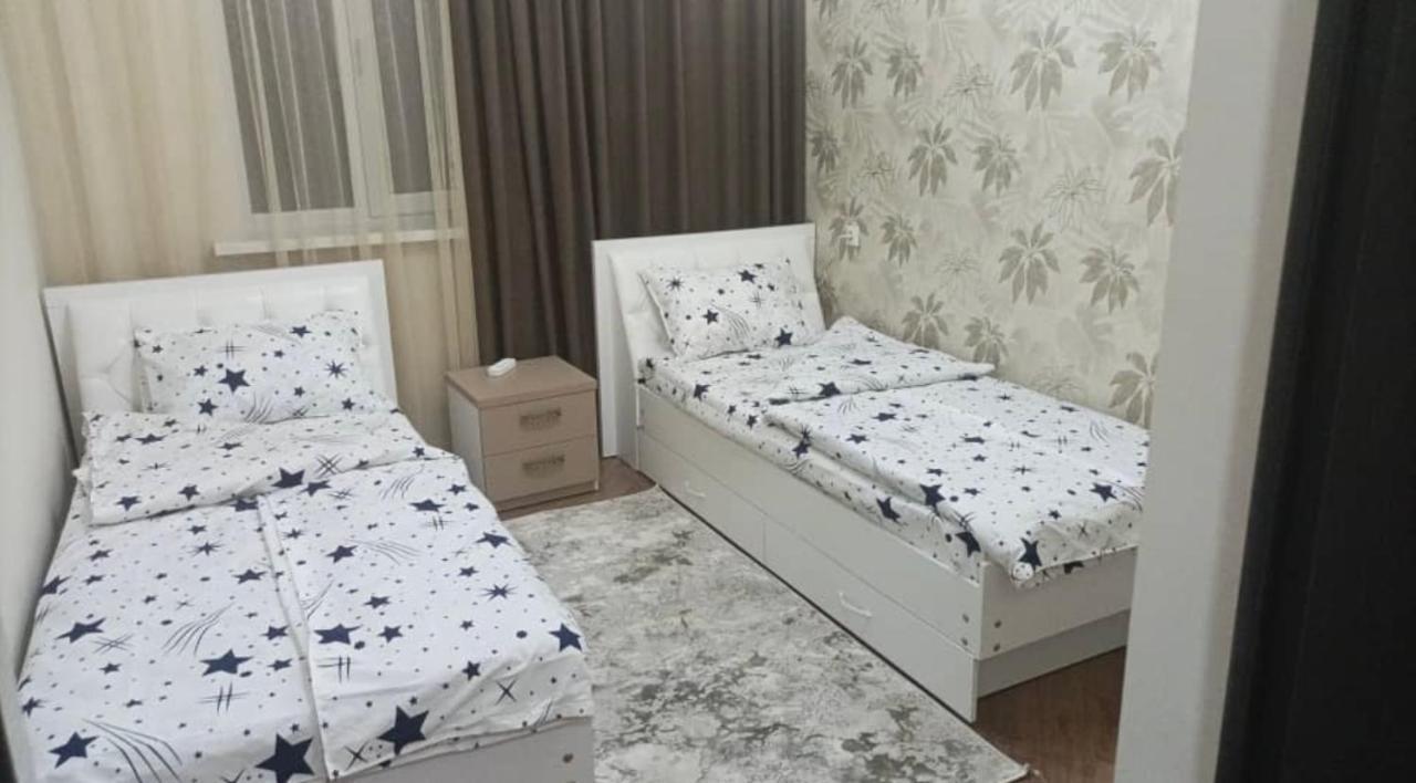 Роща 7 Hotel Бишкек Екстериор снимка